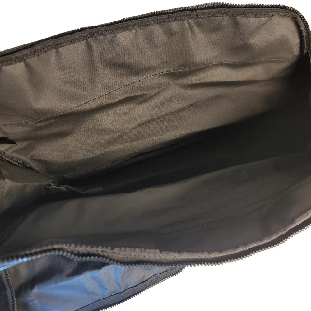 Harley Davidson Black‎ Motorcycle Travel Bag Luggage Duffle Carry On